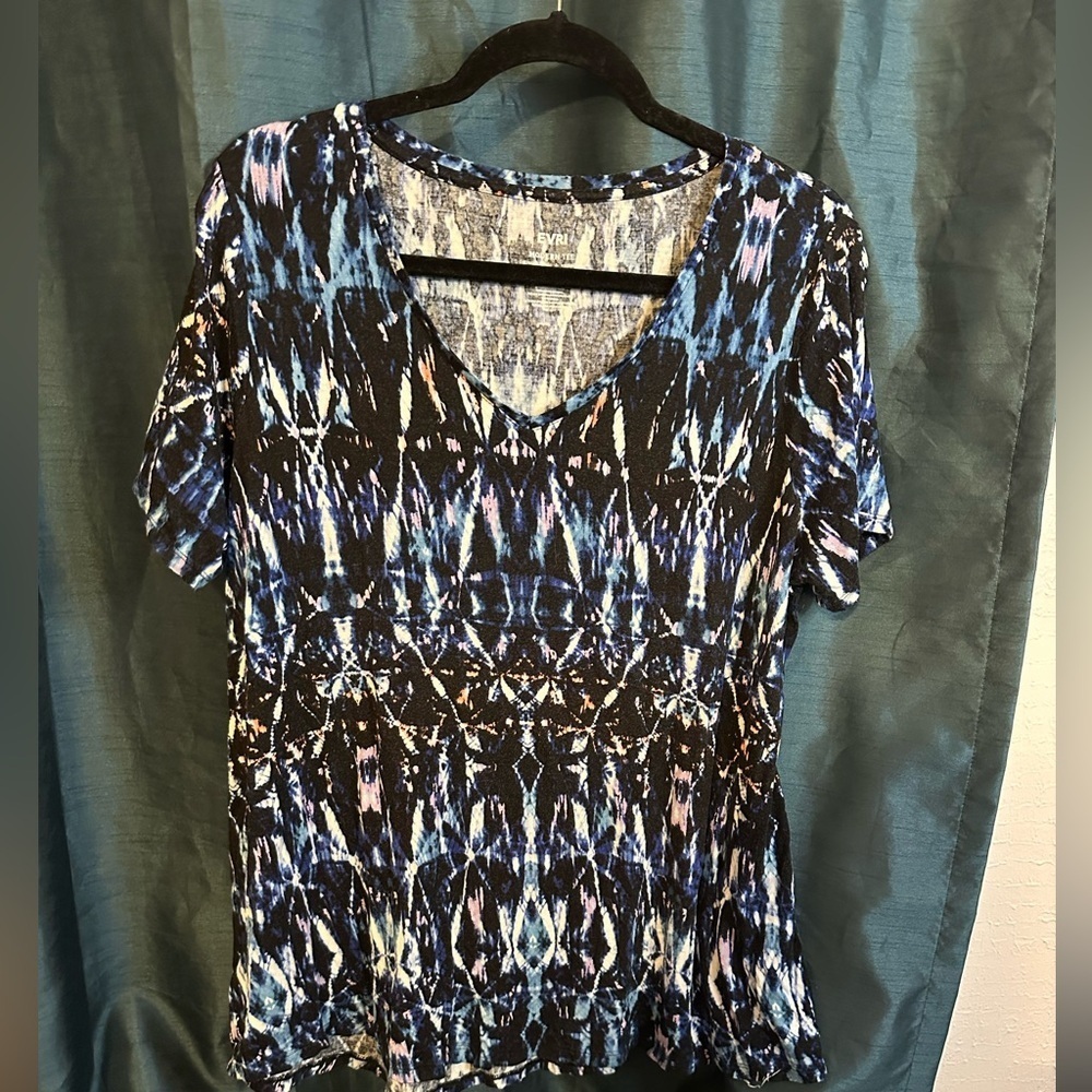 Ever Blue and Black Patterned Women's Short Sleeved Modern Tee